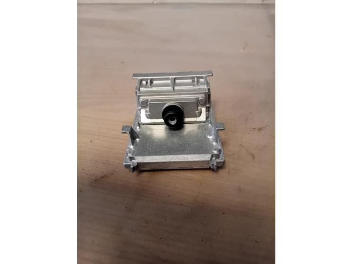 Usagé Module caméra Renault Captur II (RJB) 1.0 TCe 90 12V Prix sur demande proposé par Autohandel-Smet Gebroeders NV
