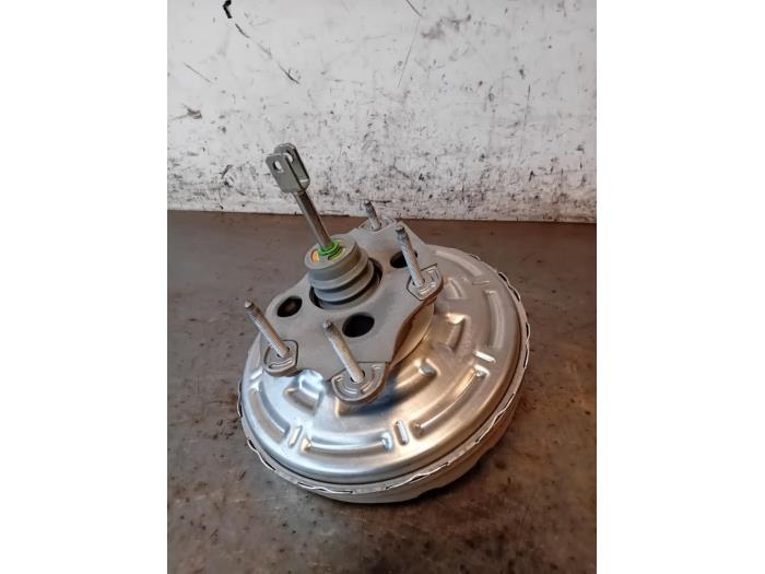 Usagé Servo frein Nissan Juke (F16) 1.0 DIG-T 12V Prix sur demande proposé par Autohandel-Smet Gebroeders NV