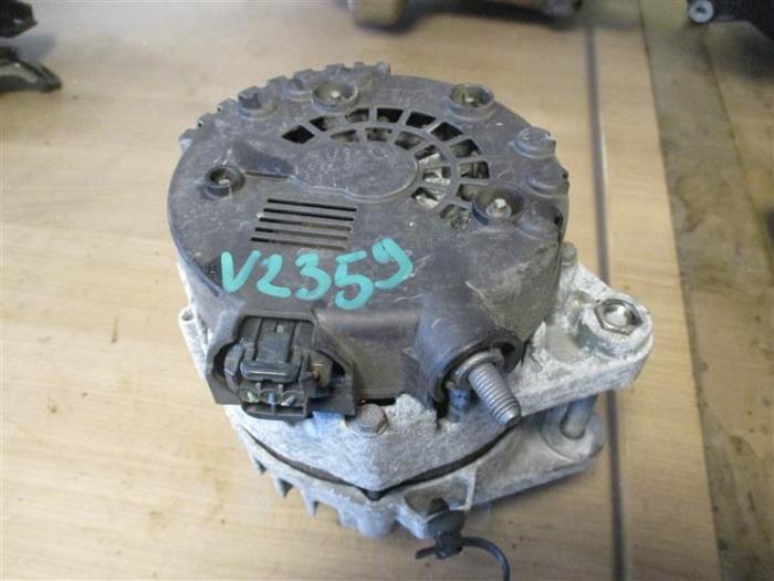 Gebrauchte Dynamo Hyundai i40 (VFA) Preis auf Anfrage angeboten von Autohandel-Smet Gebroeders NV