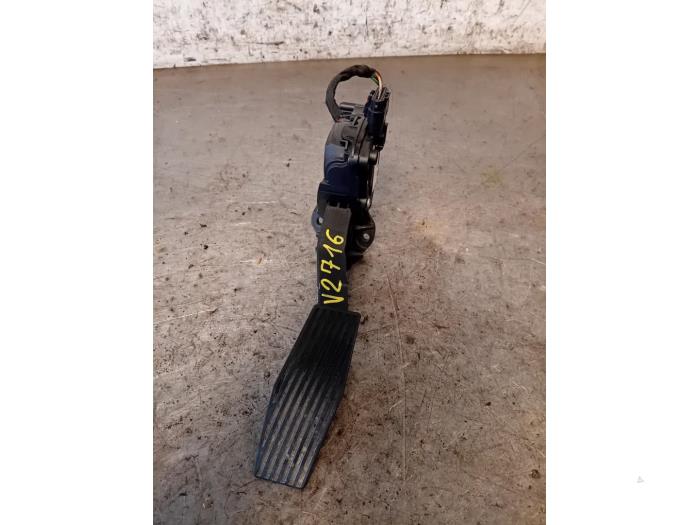 Begagnade Gaspedalsensor Opel Astra K Sports Tourer 1.5 CDTi 105 12V Pris på förfrågan erbjuds av Autohandel-Smet Gebroeders NV