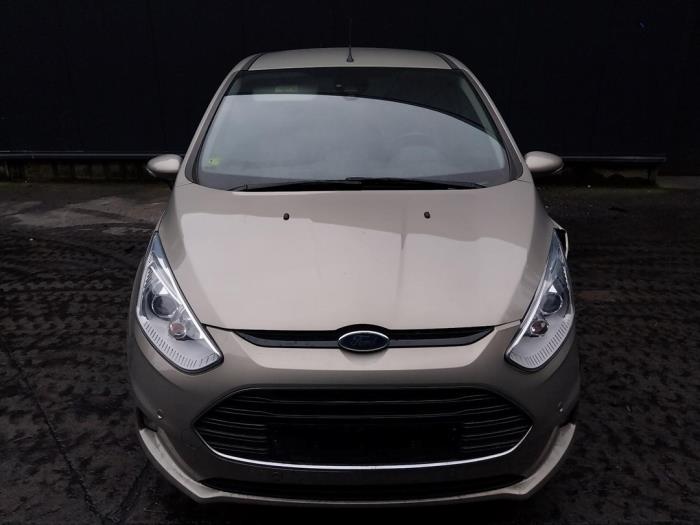 Używane Przód kompletny Ford B-Max (JK8) 1.0 EcoBoost 12V 100 Cena na żądanie oferowane przez Autohandel-Smet Gebroeders NV