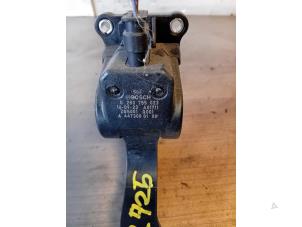 Gaspedalposition Sensor van een Mercedes-Benz Vito (447.6) 2.2 114 CDI 16V 2017