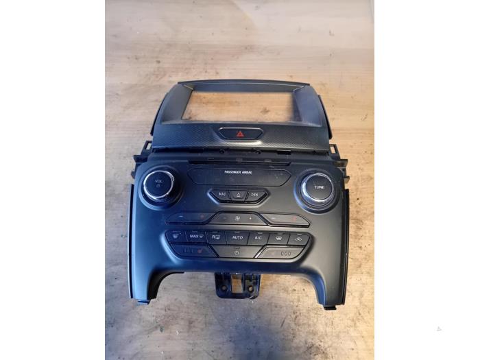 Usagé Commande chauffage Ford Ranger 3.2 TDCI 20V 4x4 Prix sur demande proposé par Autohandel-Smet Gebroeders NV
