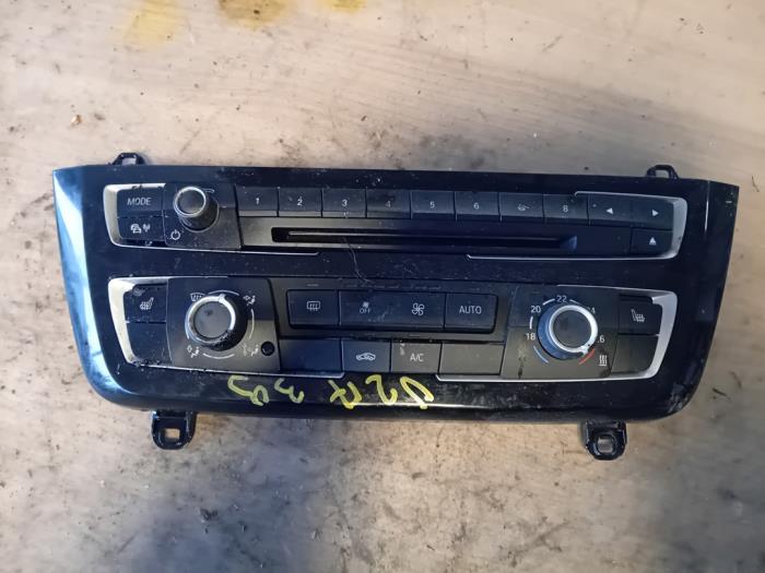 Gebrauchte Klimabedienteil BMW 3 serie Touring (F31) 318d 2.0 16V Preis auf Anfrage angeboten von Autohandel-Smet Gebroeders NV