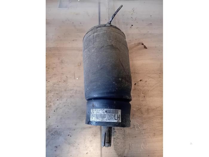 Gebrauchte Luftbalg Landrover Range Rover Sport (LW) 4.4 SDV8 32V Preis auf Anfrage angeboten von Autohandel-Smet Gebroeders NV