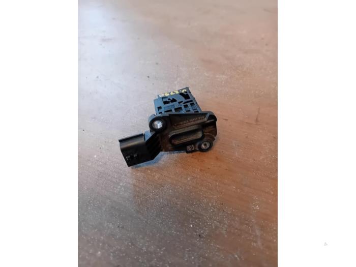 Gebrauchte Luftmengenmesser Renault Scénic IV (RFAJ) 1.5 Energy dCi 110 Preis auf Anfrage angeboten von Autohandel-Smet Gebroeders NV