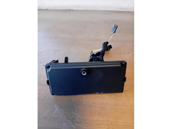 Używane Modul kamery Renault Scénic IV (RFAJ) 1.5 Energy dCi 110 Cena na żądanie oferowane przez Autohandel-Smet Gebroeders NV