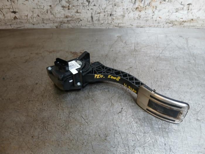 Begagnade Gaspedalsensor Peugeot 5008 II (M4/MC/MJ/MR) 1.5 BlueHDi 130 Pris på förfrågan erbjuds av Autohandel-Smet Gebroeders NV
