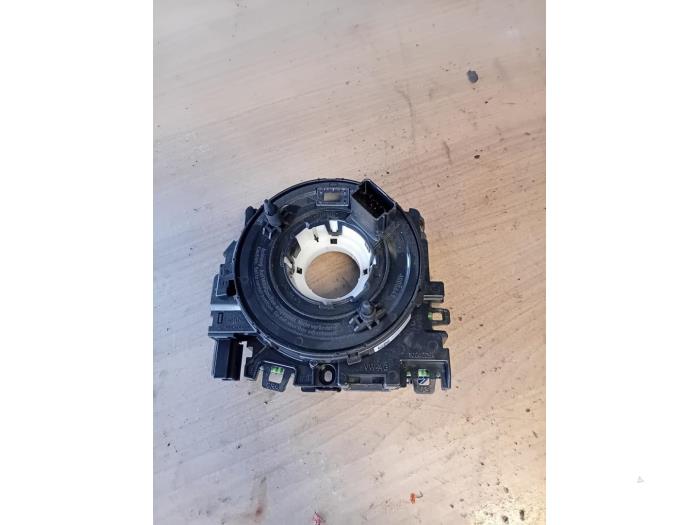 Begagnade Styrvinkelsensor Audi A3 Sportback (8VA/8VF) 1.6 TDI Ultra 16V Pris på förfrågan erbjuds av Autohandel-Smet Gebroeders NV