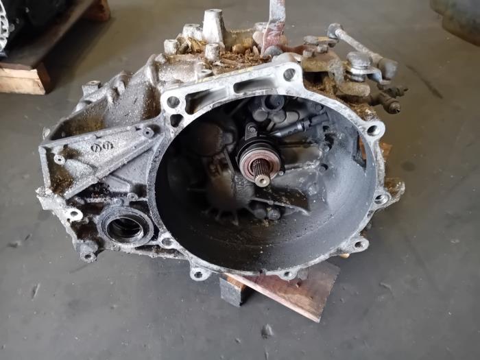Usagé Boîte de vitesse Chrysler Sebring (JR) 2.0 16V Prix sur demande proposé par Autohandel-Smet Gebroeders NV