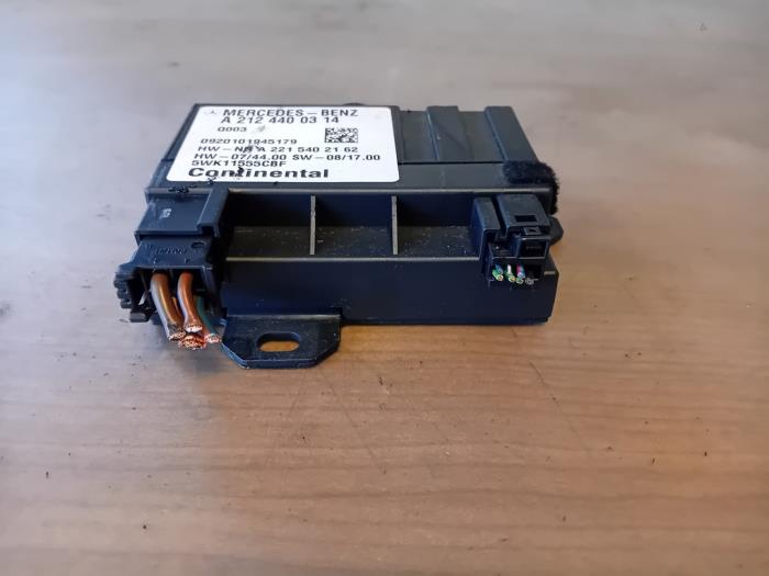 Używane Modul (rózne) Mercedes E (W212) E-200 CDI 16V BlueEfficiency,BlueTEC Cena na żądanie oferowane przez Autohandel-Smet Gebroeders NV