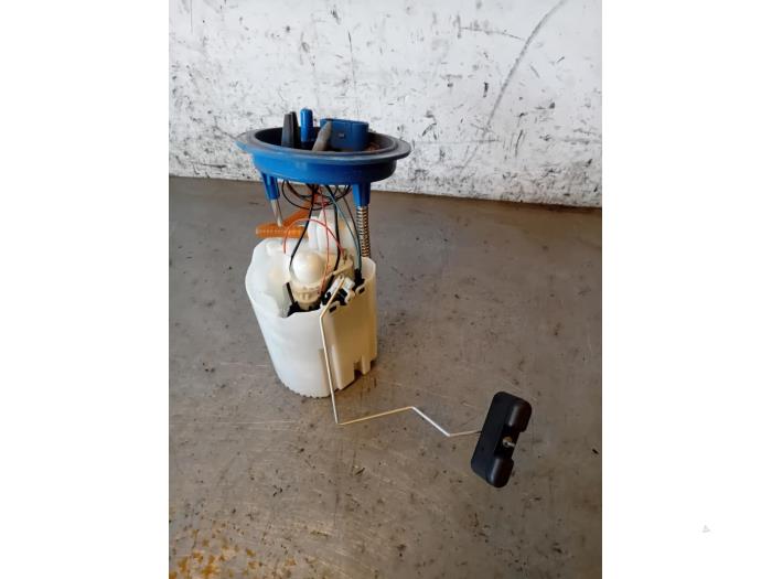 Usagé Pompe à carburant Seat Leon ST (5FF) 1.8 TSI Ecomotive 16V Prix sur demande proposé par Autohandel-Smet Gebroeders NV