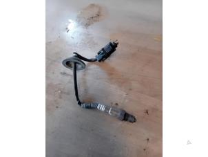 Lambda probe from a Hyundai i20 (GBB) 1.1 CRDi VGT 12V 2015