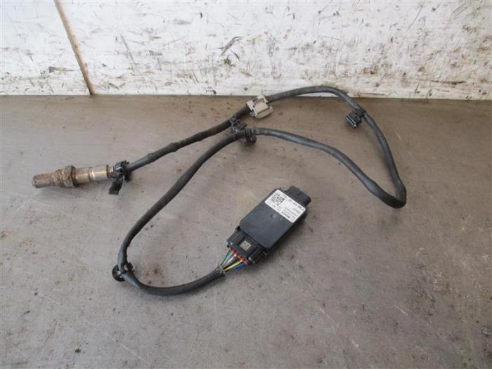 Usados Sensor Nox BMW 2 serie (F22) 218d 2.0 16V Precio de solicitud ofrecido por Autohandel-Smet Gebroeders NV