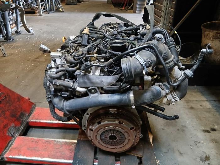 Used Engine Volkswagen Golf VII (AUA) 1.6 TDI 16V Price on request offered by Autohandel-Smet Gebroeders NV