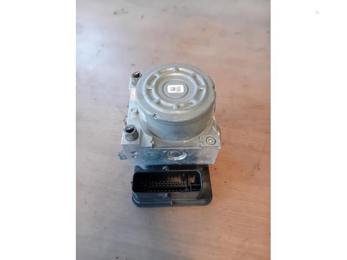 Gebrauchte ABS Pumpe Alfa Romeo Giulietta (940) 1.6 JTDm 16V Preis auf Anfrage angeboten von Autohandel-Smet Gebroeders NV