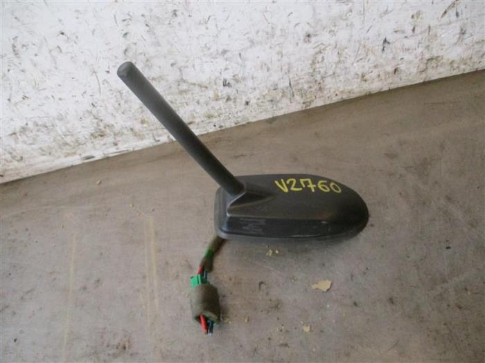 Używane Antena Kia Stonic (YB) 1.0i T-GDi 12V Cena na żądanie oferowane przez Autohandel-Smet Gebroeders NV