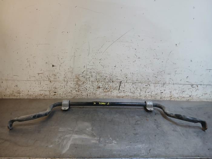 Używane Stabilizator przód Jaguar F-Pace 2.0 D 180 16V Cena na żądanie oferowane przez Autohandel-Smet Gebroeders NV