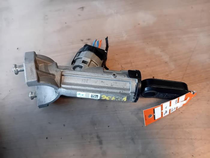 Używane Stacyjka + Kluczyk Peugeot Boxer (U9) 2.2 Blue HDi 165 Cena na żądanie oferowane przez Autohandel-Smet Gebroeders NV
