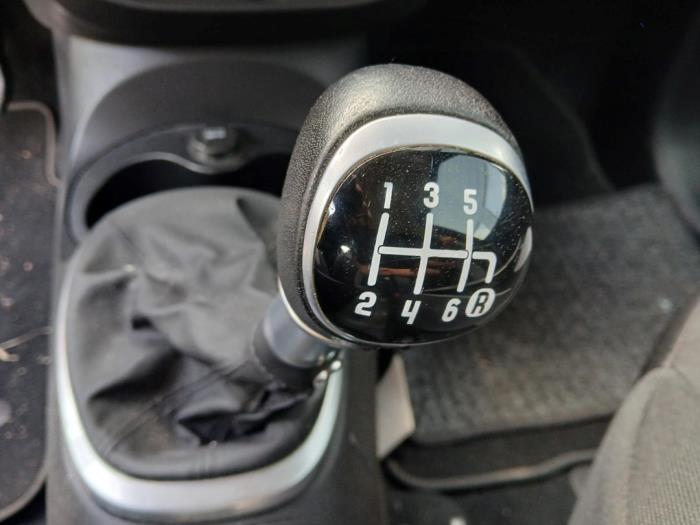 Gebrauchte Getriebe Fiat 500L (199) 1.4 16V Preis auf Anfrage angeboten von Autohandel-Smet Gebroeders NV
