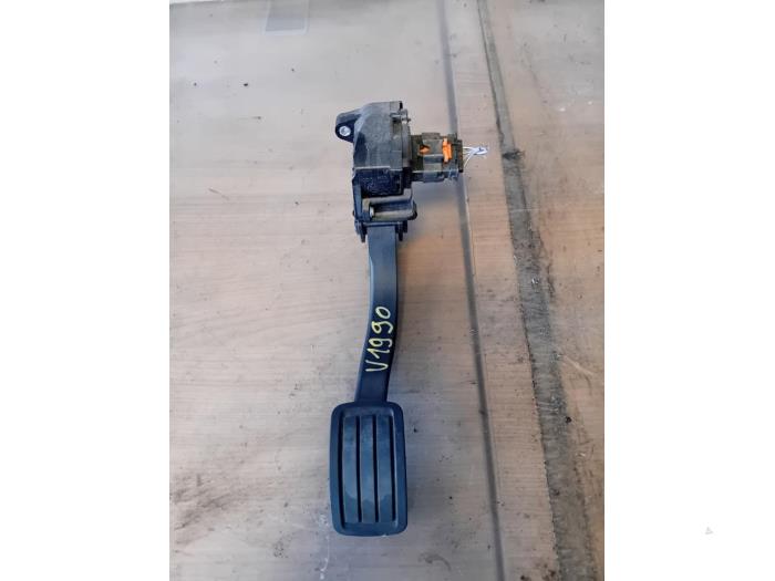 Begagnade Gaspedalsensor Peugeot Rifter (ER/EC/EZ) 1.2 PureTech 110 Pris på förfrågan erbjuds av Autohandel-Smet Gebroeders NV