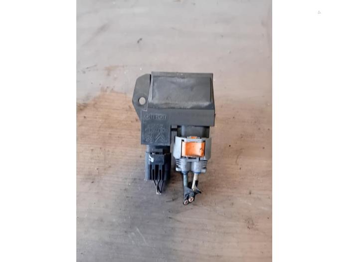 Używane Modul (rózne) Peugeot 207 SW (WE/WU) 1.4 16V Vti Cena na żądanie oferowane przez Autohandel-Smet Gebroeders NV