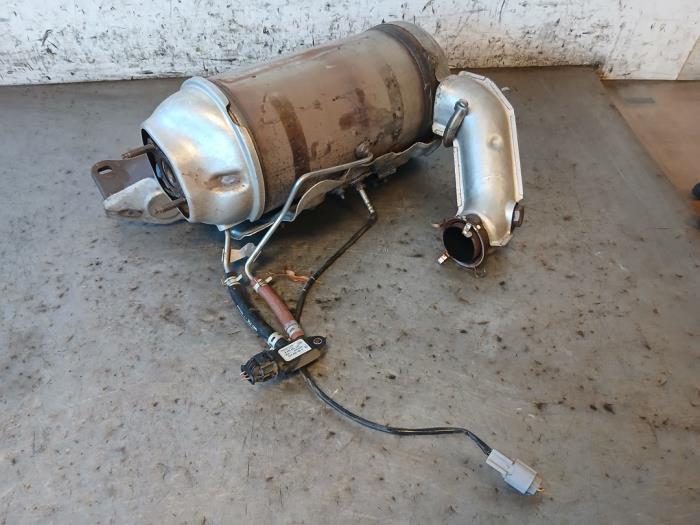 Gebrauchte Katalysator Renault Captur I (2R) 1.5 Energy dCi 90 FAP Preis auf Anfrage angeboten von Autohandel-Smet Gebroeders NV