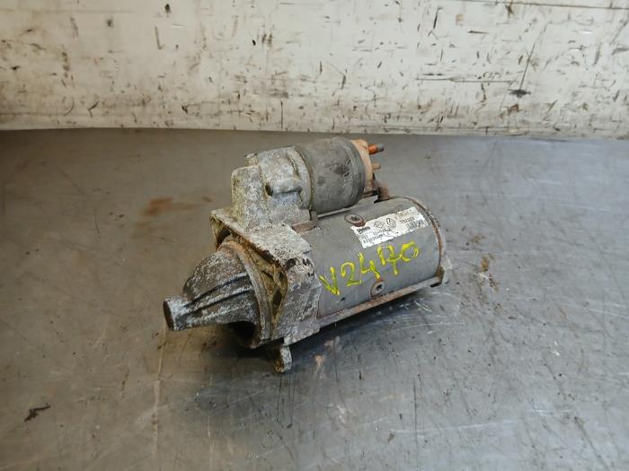 Gebrauchte Anlasser Renault Master III (EV/HV/UV/VA/VB/VD/VF/VG/VJ) 2.3 dCi 145 16V FWD Preis auf Anfrage angeboten von Autohandel-Smet Gebroeders NV