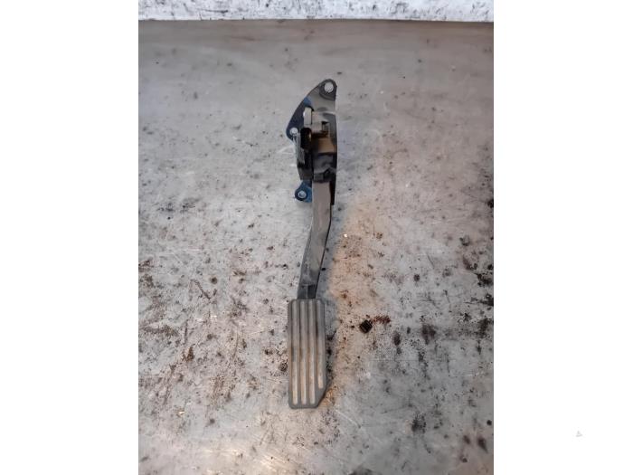 Begagnade Gaspedalsensor Landrover Discovery Sport (LC) 2.0 TD4 150 16V Pris på förfrågan erbjuds av Autohandel-Smet Gebroeders NV