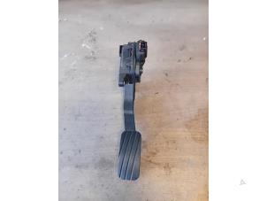 Gaspedalsensor från en Renault Master III (EV/HV/UV/VA/VB/VD/VF/VG/VJ)  2024