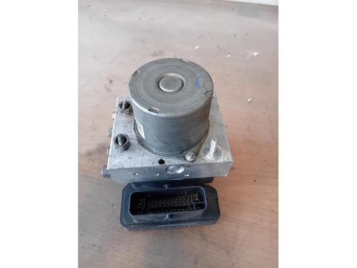 ABS-pump Renault Master III (EV/HV/UV/VA/VB/VD/VF/VG/VJ), Flak, 2010 (Begagnad)