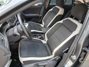 Usados Juego de tapicería (completo) Volkswagen T-Roc I 1.5 TSI Evo BMT 16V Precio de solicitud ofrecido por Autohandel-Smet Gebroeders NV