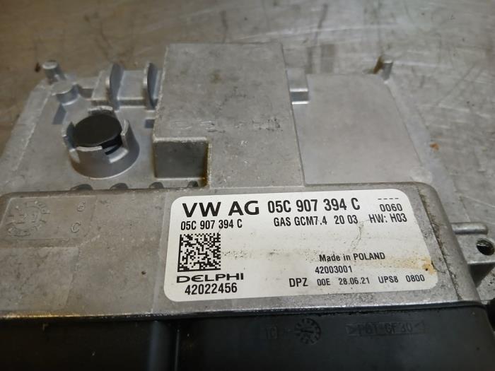 Engine management computer from a Volkswagen Golf VIII Variant (GC5) 1.0 TSI 12V 2021