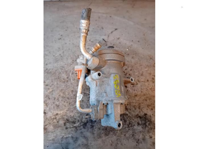 Usagé Compresseur de clim Ford Usa Explorer (U502) Prix sur demande proposé par Autohandel-Smet Gebroeders NV