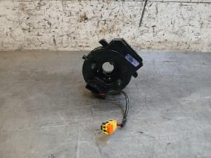 Begagnade Styrvinkelsensor Hyundai i20 (GBB) 1.2i 16V Pris på förfrågan erbjuds av Autohandel-Smet Gebroeders NV