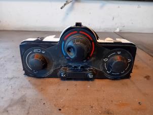 Used Air conditioning control panel Renault Kangoo Express (FW) 1.5 dCi 95 Price on request offered by Autohandel-Smet Gebroeders NV