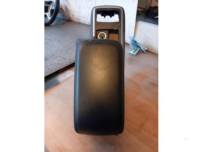 Begagnade Armstöd Mercedes G AMG (463) 5.5 G 63 AMG V8 32V Pris på förfrågan erbjuds av Autohandel-Smet Gebroeders NV