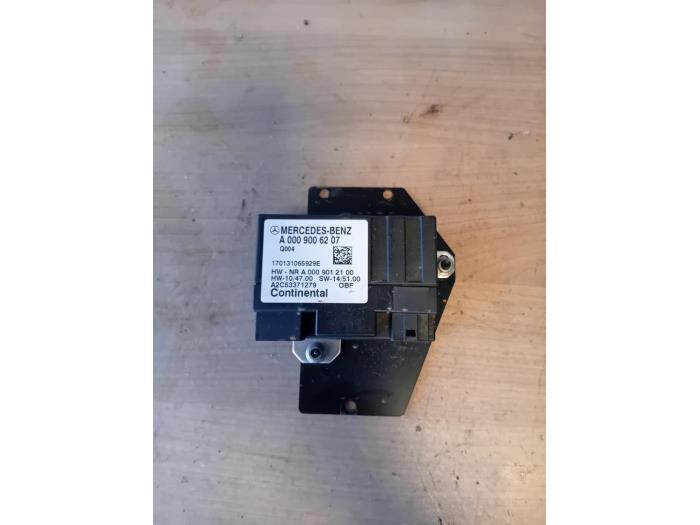 Używane Modul (rózne) Mercedes G AMG (463) 5.5 G 63 AMG V8 32V Cena na żądanie oferowane przez Autohandel-Smet Gebroeders NV