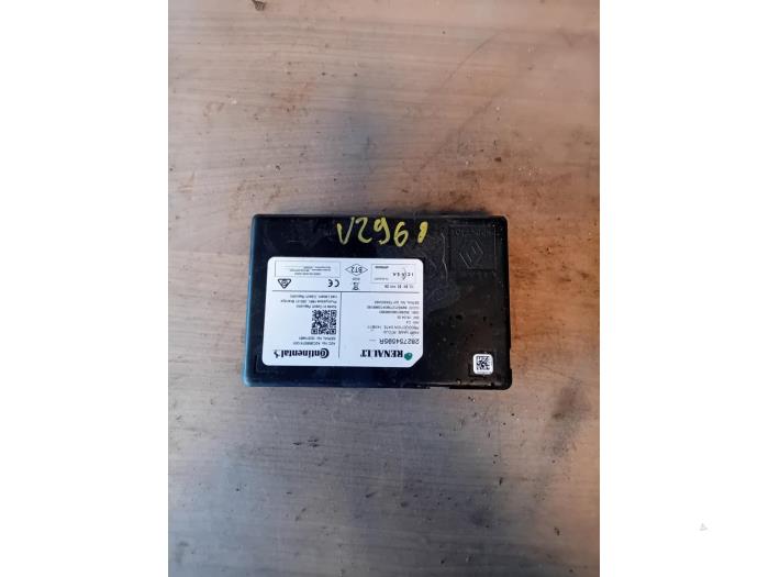 Używane Modul (rózne) Renault Kadjar (RFEH) 1.2 Energy TCE 130 Cena na żądanie oferowane przez Autohandel-Smet Gebroeders NV