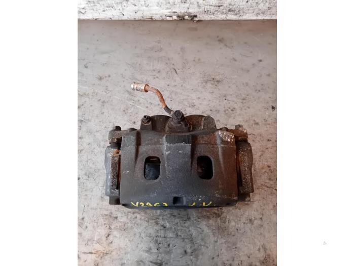 Gebrauchte Bremszange links vorne Ford Ranger 2.0 EcoBlue 16V 4x4 Preis auf Anfrage angeboten von Autohandel-Smet Gebroeders NV