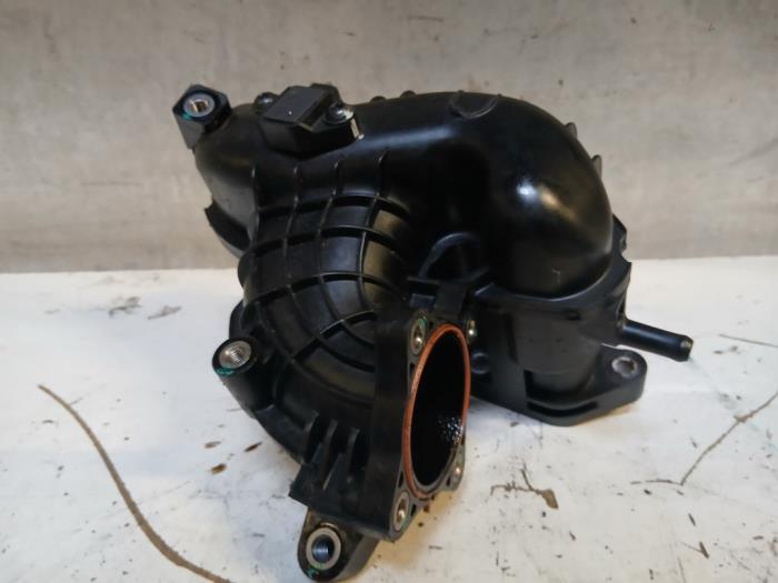 Używane Kolektor dolotowy Kia Cee'd (JDB5) 1.0i T-GDi 12V 120 Cena na żądanie oferowane przez Autohandel-Smet Gebroeders NV
