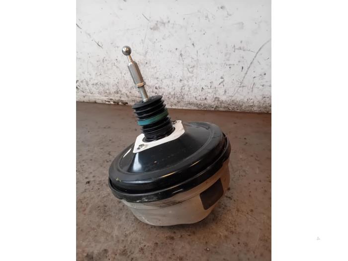 Usagé Servo frein Audi A4 Prix sur demande proposé par Autohandel-Smet Gebroeders NV