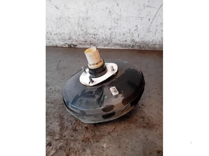 Usagé Servo frein Volkswagen Golf VI (5K1) 1.4 16V Prix sur demande proposé par Autohandel-Smet Gebroeders NV