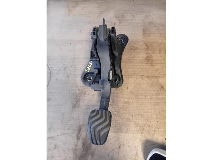 Gebrauchte Gaspedalposition Sensor Dacia Jogger 1.0 TCe 110 12V Preis auf Anfrage angeboten von Autohandel-Smet Gebroeders NV