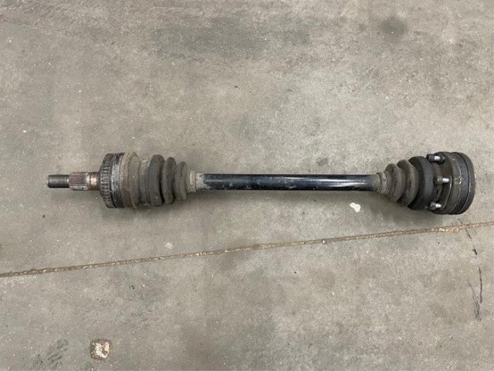 Gebrauchte Antriebswelle links vorne Porsche Boxster (986) 2.5 24V Preis auf Anfrage angeboten von Autohandel-Smet Gebroeders NV