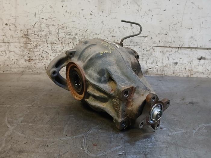 Gebrauchte Differential hinten Mercedes Vito (639.6) 2.2 111 CDI 16V Preis auf Anfrage angeboten von Autohandel-Smet Gebroeders NV
