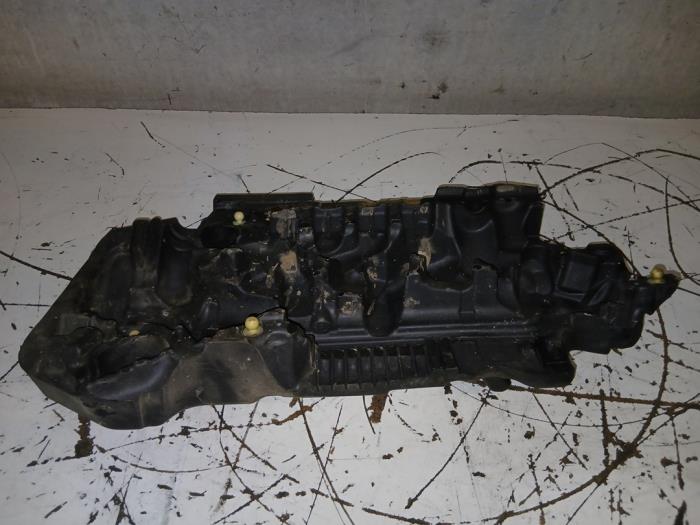 Abdeckblech Motor van een Ford Ranger 2.0 EcoBlue 16V 4x4 2021