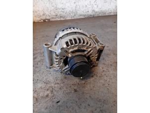 Dynamo van een Ford Transit 2.2 TDCi 16V 2011