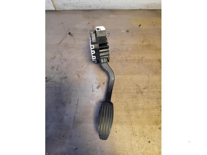 Begagnade Gaspedalsensor Fiat 500C (312) Pris på förfrågan erbjuds av Autohandel-Smet Gebroeders NV