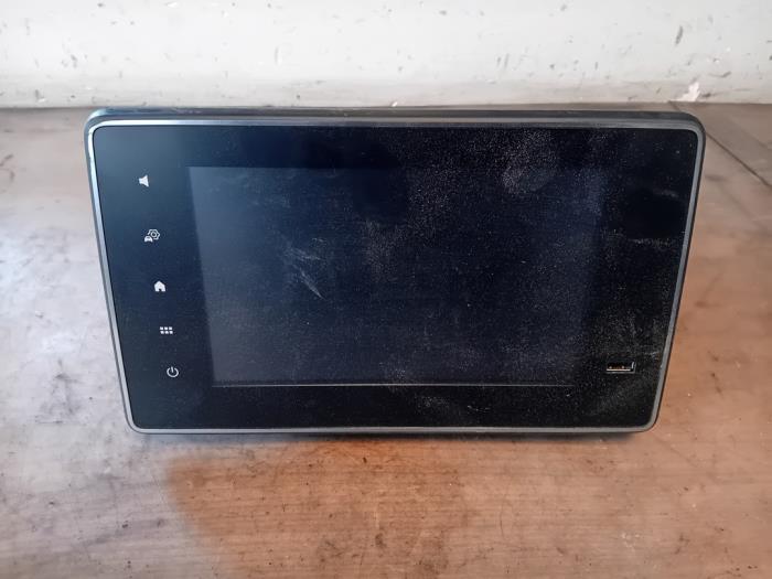Używane System nawigacji Renault Trafic Passenger (1JL/2JL/3JL/4JL) 2.0 dCi 16V 170 Cena na żądanie oferowane przez Autohandel-Smet Gebroeders NV